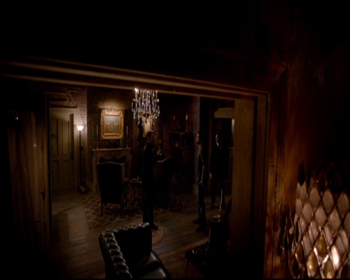 VampireDiariesWorld-dot-nl_TheOriginals_3x02YouHungTheMoon0402.jpg