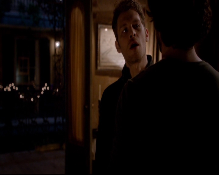 VampireDiariesWorld-dot-nl_TheOriginals_3x02YouHungTheMoon0404.jpg