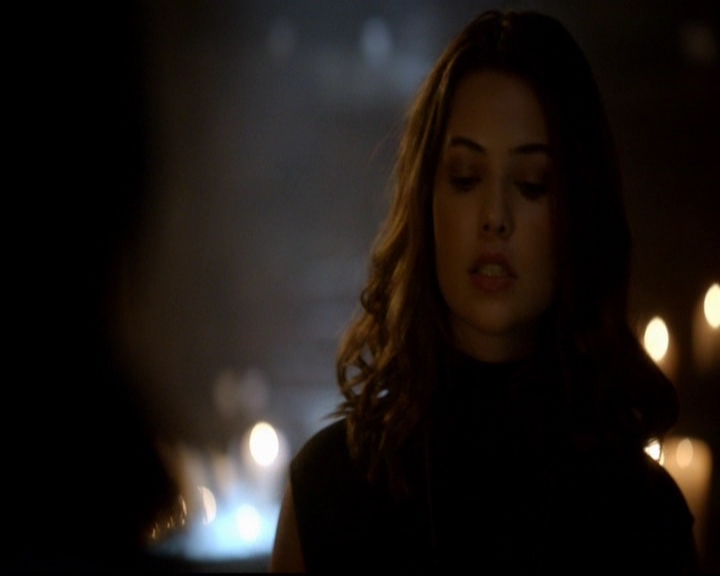 VampireDiariesWorld-dot-nl_TheOriginals_3x02YouHungTheMoon0469.jpg