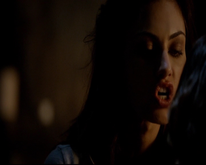 VampireDiariesWorld-dot-nl_TheOriginals_3x02YouHungTheMoon0479.jpg