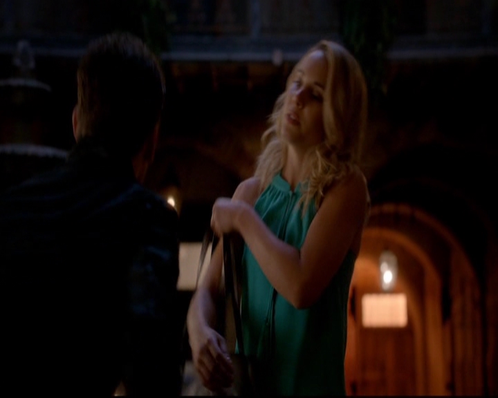 VampireDiariesWorld-dot-nl_TheOriginals_3x02YouHungTheMoon0556.jpg