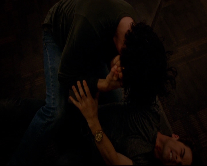 VampireDiariesWorld-dot-nl_TheOriginals_3x02YouHungTheMoon0651.jpg