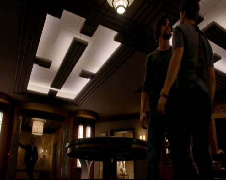 VampireDiariesWorld-dot-nl_TheOriginals_3x02YouHungTheMoon0659.jpg