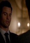 VampireDiariesWorld-dot-nl_TheOriginals_3x02YouHungTheMoon0617.jpg