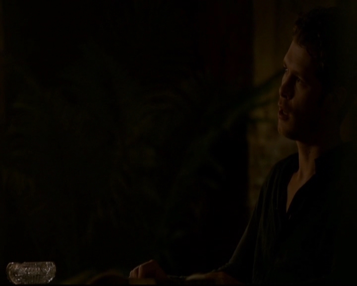 VampireDiariesWorld-dot-nl_TheOriginals_3x03IllSeeYouInHellOrNewOrleans0177.jpg