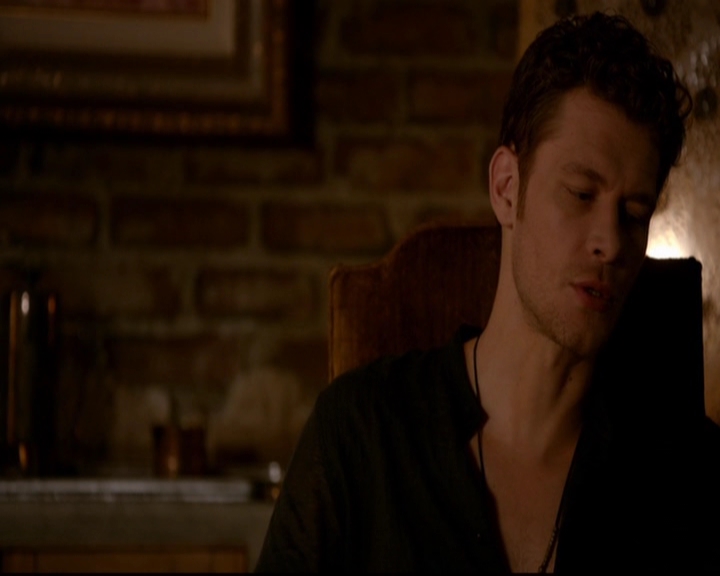 VampireDiariesWorld-dot-nl_TheOriginals_3x03IllSeeYouInHellOrNewOrleans0186.jpg