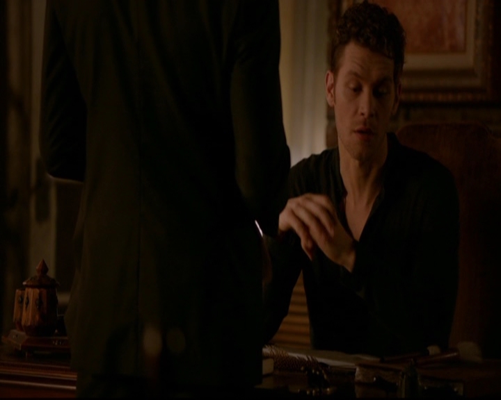 VampireDiariesWorld-dot-nl_TheOriginals_3x03IllSeeYouInHellOrNewOrleans0217.jpg