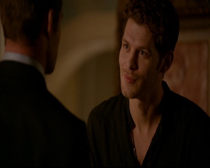 VampireDiariesWorld-dot-nl_TheOriginals_3x03IllSeeYouInHellOrNewOrleans0227.jpg