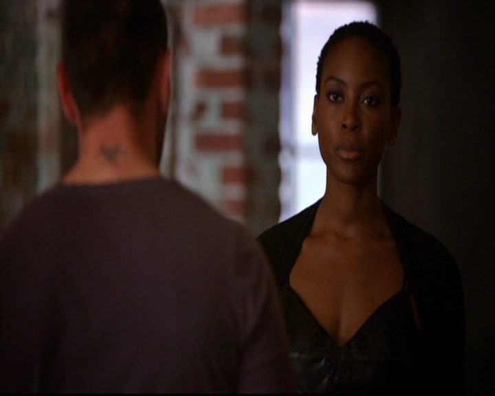 VampireDiariesWorld-dot-nl_TheOriginals_3x03IllSeeYouInHellOrNewOrleans0409.jpg