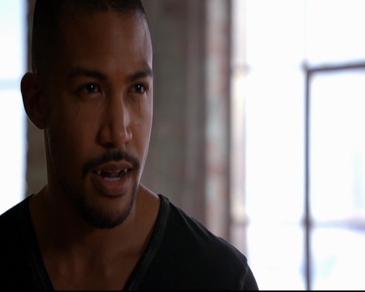 VampireDiariesWorld-dot-nl_TheOriginals_3x03IllSeeYouInHellOrNewOrleans0425.jpg