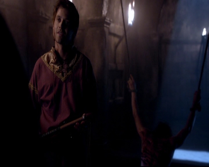 VampireDiariesWorld-dot-nl_TheOriginals_3x03IllSeeYouInHellOrNewOrleans0714.jpg