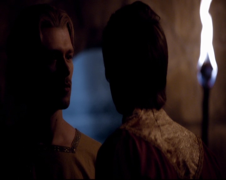 VampireDiariesWorld-dot-nl_TheOriginals_3x03IllSeeYouInHellOrNewOrleans0752.jpg