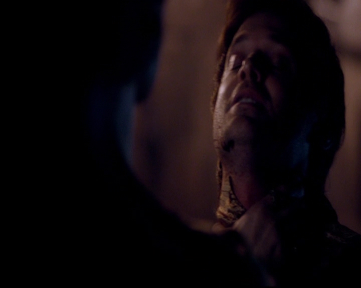 VampireDiariesWorld-dot-nl_TheOriginals_3x03IllSeeYouInHellOrNewOrleans0780.jpg