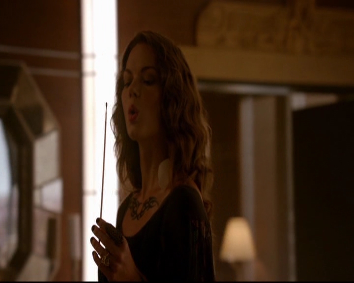 VampireDiariesWorld-dot-nl_TheOriginals_3x03IllSeeYouInHellOrNewOrleans0935.jpg