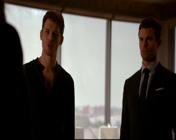 VampireDiariesWorld-dot-nl_TheOriginals_3x03IllSeeYouInHellOrNewOrleans0942.jpg