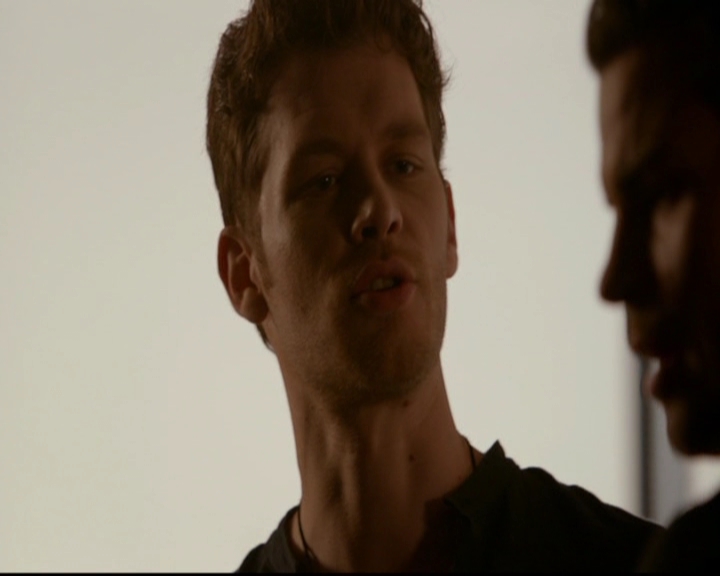 VampireDiariesWorld-dot-nl_TheOriginals_3x03IllSeeYouInHellOrNewOrleans0989.jpg