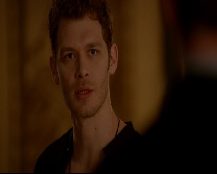 VampireDiariesWorld-dot-nl_TheOriginals_3x03IllSeeYouInHellOrNewOrleans1001.jpg