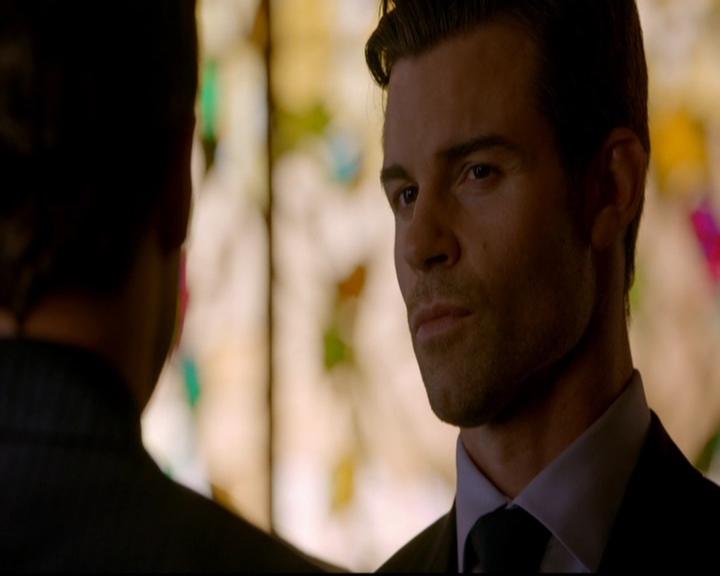 VampireDiariesWorld-dot-nl_TheOriginals_3x03IllSeeYouInHellOrNewOrleans1572.jpg