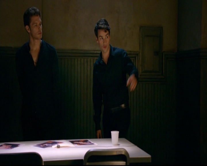 VampireDiariesWorld-dot-nl_TheOriginals_3x03IllSeeYouInHellOrNewOrleans1645.jpg