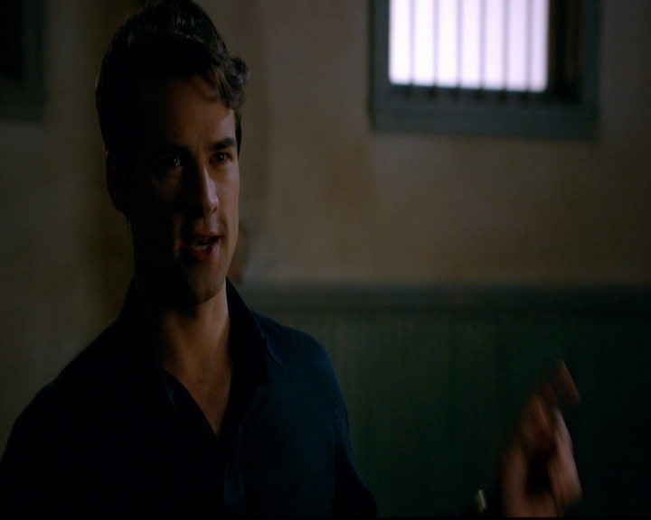 VampireDiariesWorld-dot-nl_TheOriginals_3x03IllSeeYouInHellOrNewOrleans1682.jpg