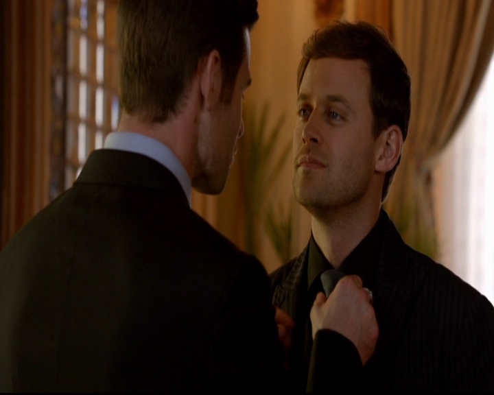 VampireDiariesWorld-dot-nl_TheOriginals_3x03IllSeeYouInHellOrNewOrleans1715.jpg