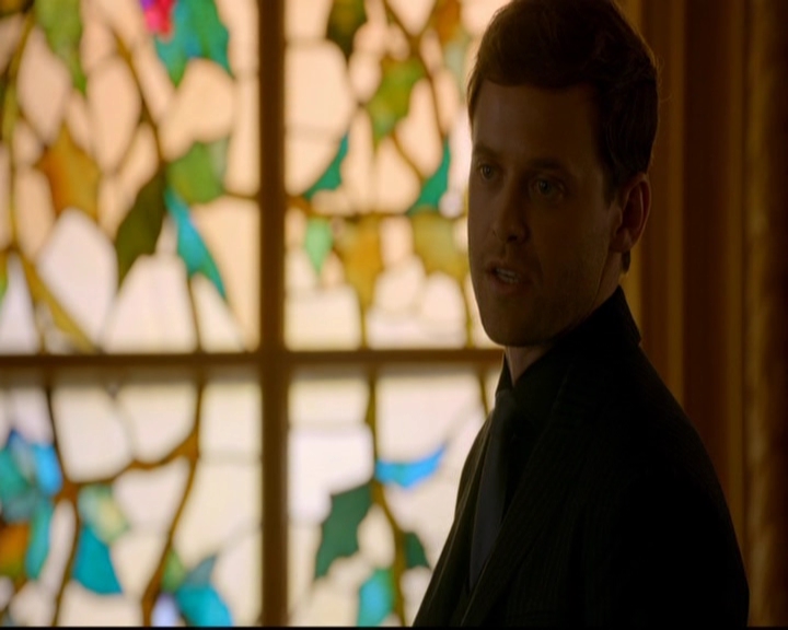 VampireDiariesWorld-dot-nl_TheOriginals_3x03IllSeeYouInHellOrNewOrleans1722.jpg