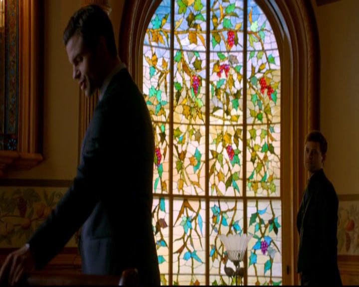 VampireDiariesWorld-dot-nl_TheOriginals_3x03IllSeeYouInHellOrNewOrleans1725.jpg