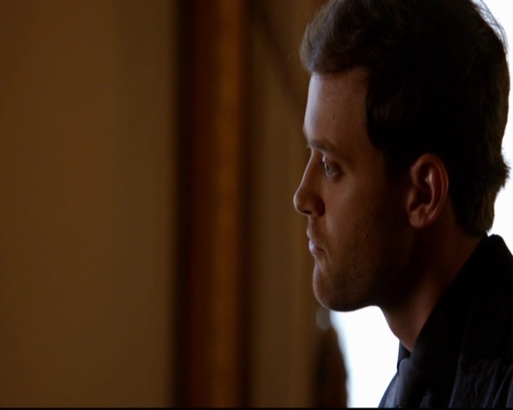 VampireDiariesWorld-dot-nl_TheOriginals_3x03IllSeeYouInHellOrNewOrleans1770.jpg