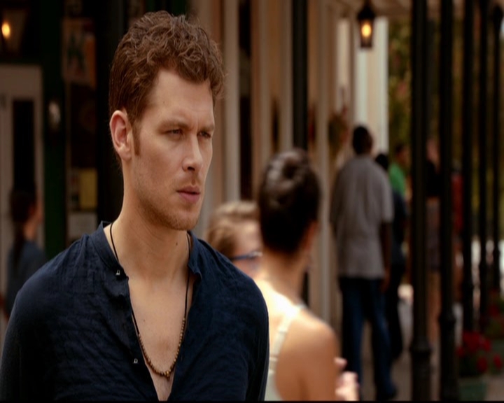 VampireDiariesWorld-dot-nl_TheOriginals_3x03IllSeeYouInHellOrNewOrleans1832.jpg