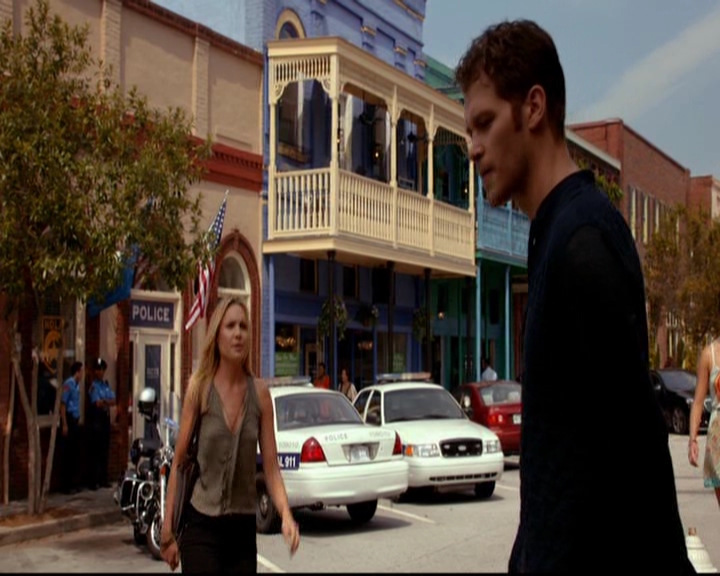 VampireDiariesWorld-dot-nl_TheOriginals_3x03IllSeeYouInHellOrNewOrleans1833.jpg