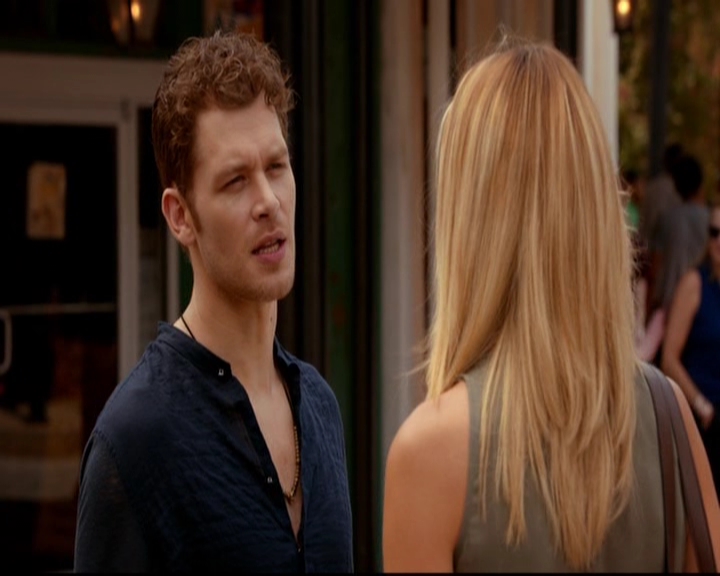 VampireDiariesWorld-dot-nl_TheOriginals_3x03IllSeeYouInHellOrNewOrleans1839.jpg