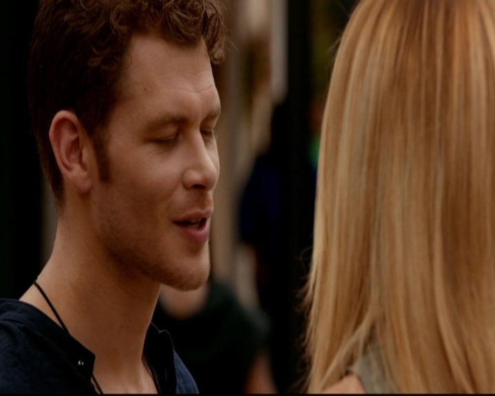 VampireDiariesWorld-dot-nl_TheOriginals_3x03IllSeeYouInHellOrNewOrleans1848.jpg