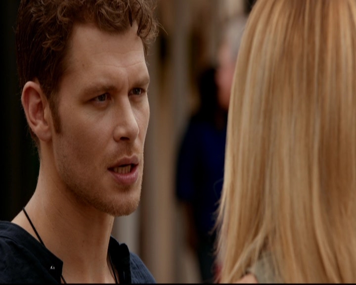 VampireDiariesWorld-dot-nl_TheOriginals_3x03IllSeeYouInHellOrNewOrleans1851.jpg