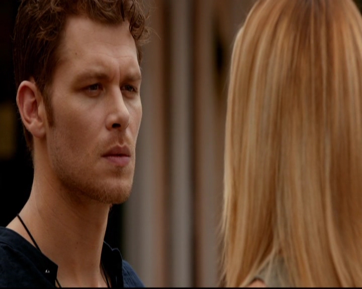 VampireDiariesWorld-dot-nl_TheOriginals_3x03IllSeeYouInHellOrNewOrleans1920.jpg