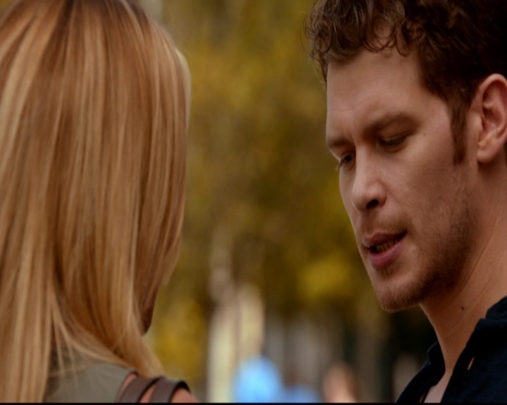 VampireDiariesWorld-dot-nl_TheOriginals_3x03IllSeeYouInHellOrNewOrleans1942.jpg