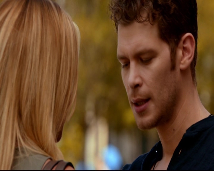 VampireDiariesWorld-dot-nl_TheOriginals_3x03IllSeeYouInHellOrNewOrleans1943.jpg