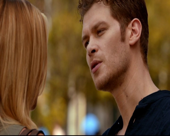 VampireDiariesWorld-dot-nl_TheOriginals_3x03IllSeeYouInHellOrNewOrleans1944.jpg