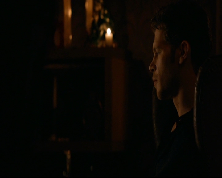 VampireDiariesWorld-dot-nl_TheOriginals_3x03IllSeeYouInHellOrNewOrleans2066.jpg