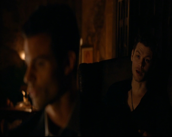 VampireDiariesWorld-dot-nl_TheOriginals_3x03IllSeeYouInHellOrNewOrleans2081.jpg