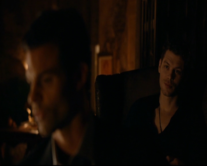 VampireDiariesWorld-dot-nl_TheOriginals_3x03IllSeeYouInHellOrNewOrleans2082.jpg