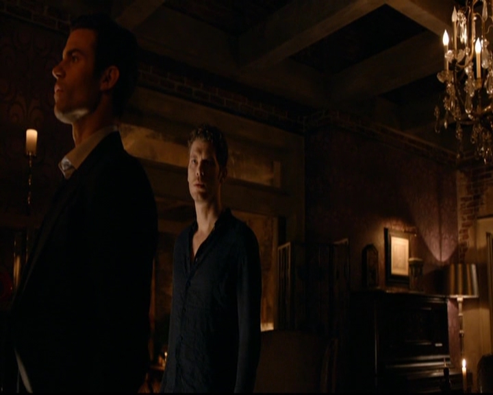 VampireDiariesWorld-dot-nl_TheOriginals_3x03IllSeeYouInHellOrNewOrleans2138.jpg