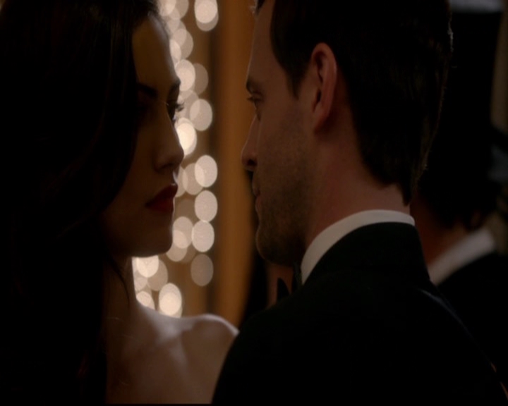 VampireDiariesWorld-dot-nl_TheOriginals_3x04AWalkOnTheWildSide1080.jpg