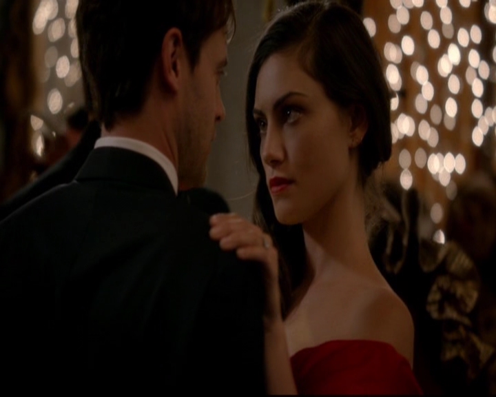 VampireDiariesWorld-dot-nl_TheOriginals_3x04AWalkOnTheWildSide1215.jpg