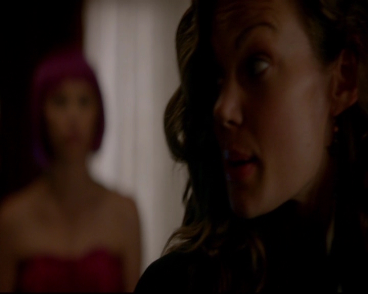 VampireDiariesWorld-dot-nl_TheOriginals_3x04AWalkOnTheWildSide1337.jpg