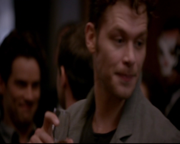 VampireDiariesWorld-dot-nl_TheOriginals_3x04AWalkOnTheWildSide1446.jpg