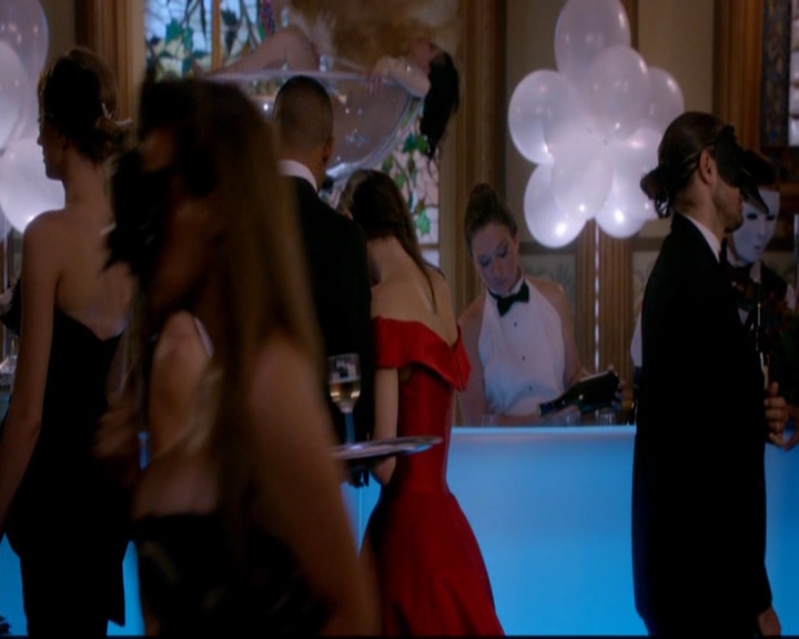 VampireDiariesWorld-dot-nl_TheOriginals_3x04AWalkOnTheWildSide1514.jpg