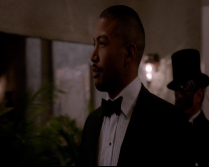 VampireDiariesWorld-dot-nl_TheOriginals_3x04AWalkOnTheWildSide1547.jpg