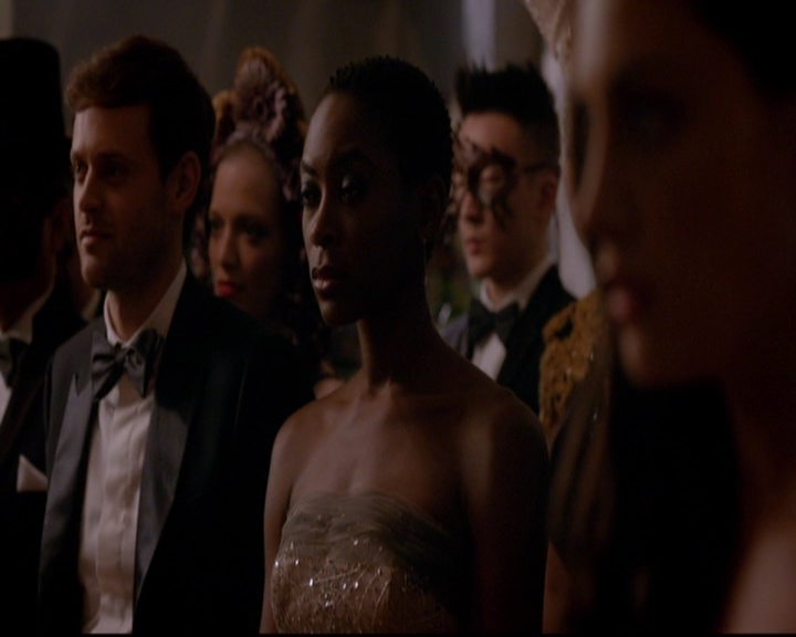 VampireDiariesWorld-dot-nl_TheOriginals_3x04AWalkOnTheWildSide1710.jpg