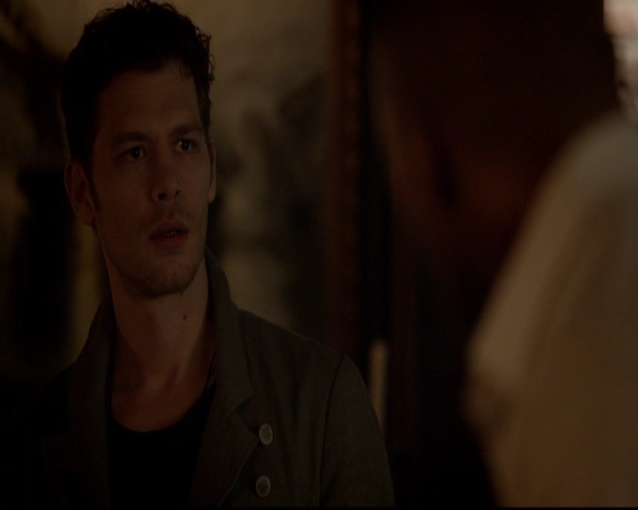 VampireDiariesWorld-dot-nl_TheOriginals_3x04AWalkOnTheWildSide1914.jpg