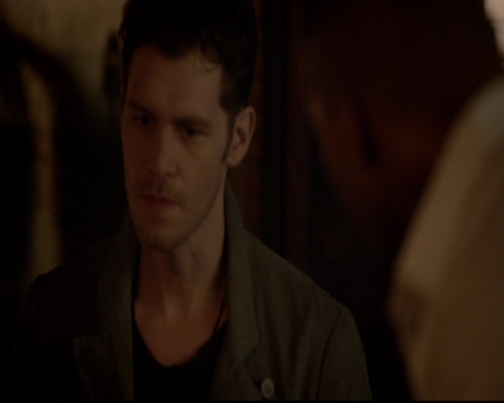 VampireDiariesWorld-dot-nl_TheOriginals_3x04AWalkOnTheWildSide1917.jpg